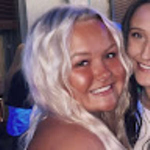 Meet your Posher, Anna claire